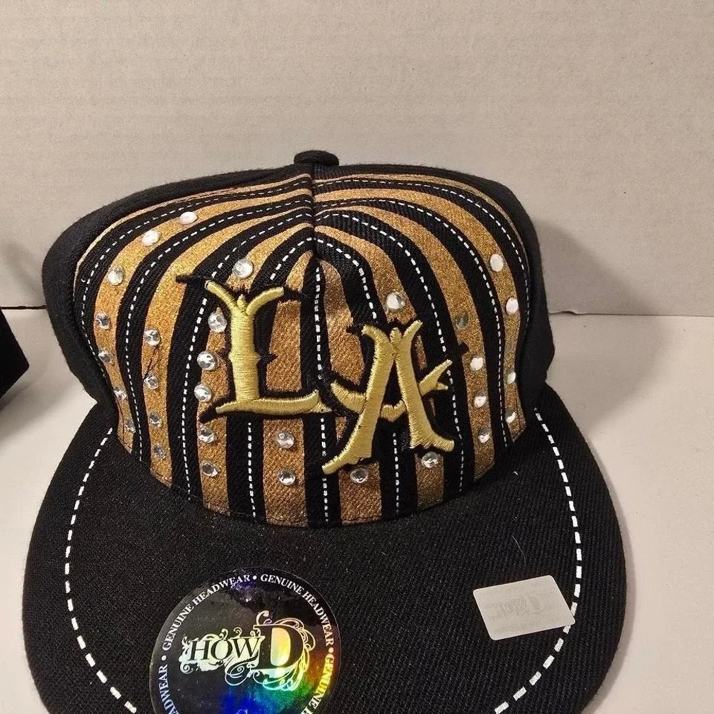 0069 NWT HOWD Black & Gold LA size S ball caps. Elevate‎ your streetwear
